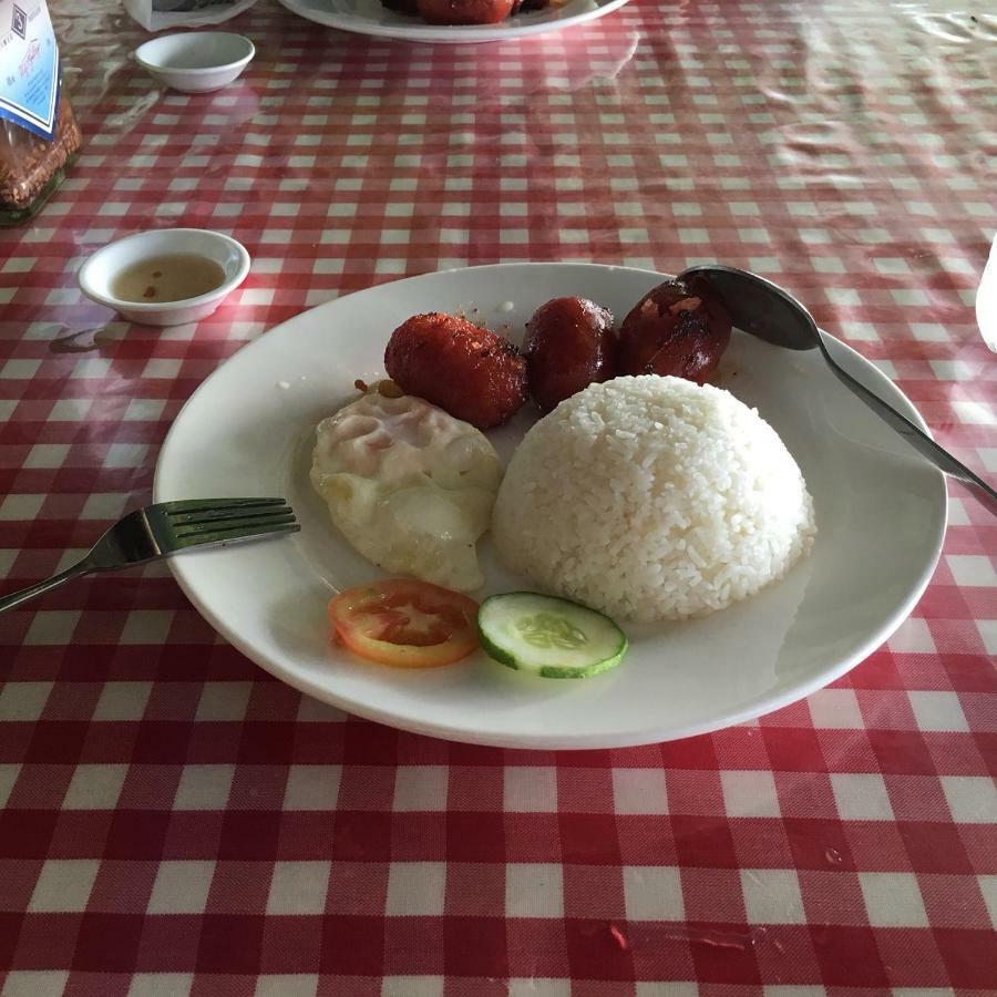 Mother Teresa Rooms And Restaurant Oslob Exteriör bild